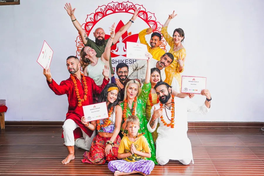 100 Hour Yoga Teacher Training in Rishikesh