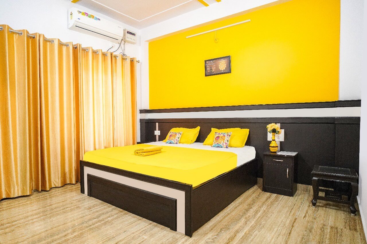 200 Hour Yoga Teacher Training in Rishikesh